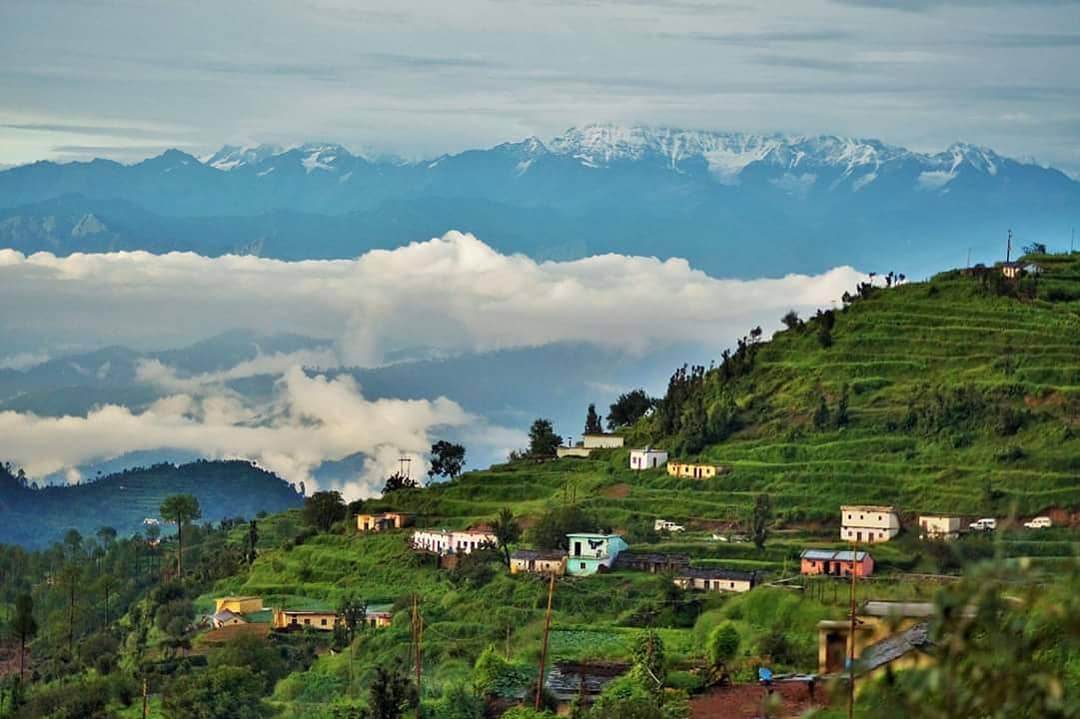 Kanatal: Your Gateway to Himalayan Serenity
